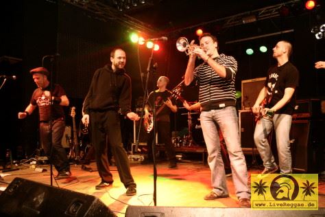 Loaded (USA) with The Baboonz (D) AJZ Talschock, Chemnitz - 28. Dezember 2008 (7).jpg